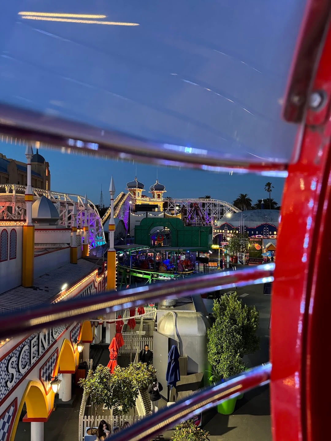 夜のLuna Parkの園内
